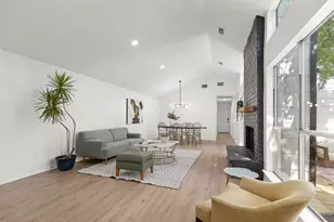 2019 Wilcrest Dr, Houston, TX 77042 - Photo 2