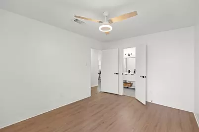 2019 Wilcrest Drive, Houston, TX 77042 - Photo 18