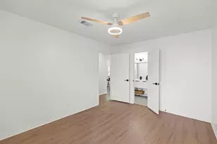 2019 Wilcrest Dr, Houston, TX 77042 - Photo 18