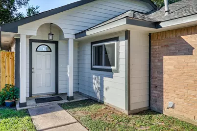10943 Spanish Grant Drive, Sugar Land, TX 77498 - Photo 4