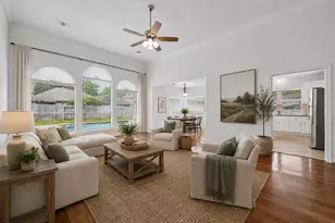 4318 Tarlton Way, Sugar Land, TX 77478 - Photo 4
