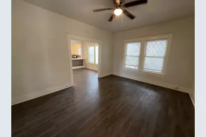 108 Bedford Street, Houston, TX 77012 - Photo 2