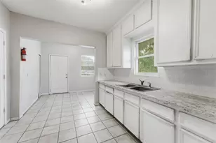 11375 Allwood St, Houston, TX 77093 - Photo 14