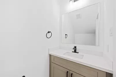 7126 Bywood Street #C, Houston, TX 77028 - Photo 4