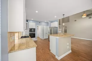 13611 Monteigne Ln, Cypress, TX 77429 - Photo 10