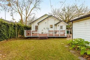 205 E 24th St, Houston, TX 77008 - Photo 12