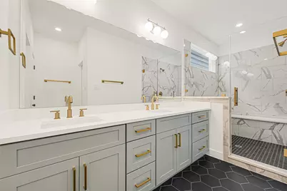 4606 Crown Grove Lane, Houston, TX 77018 - Photo 16