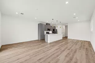 4606 Crown Grove Ln, Houston, TX 77018 - Photo 8