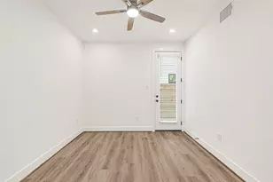 4606 Crown Grove Ln, Houston, TX 77018 - Photo 22