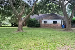 1921 Melody Ln, Richmond, TX 77406 - Photo 6