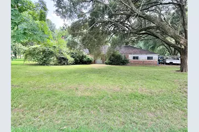1921 Melody Lane, Richmond, TX 77406 - Photo 2