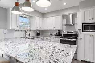 5219 Lamonte Ln, Houston, TX 77092 - Photo 12