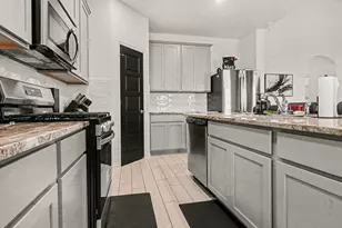 3303 Falling Brk Dr, Baytown, TX 77521 - Photo 12