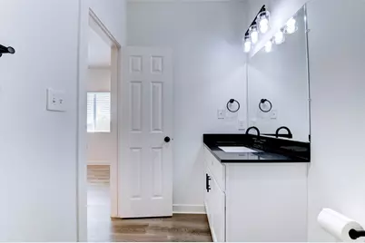 175 W 6th Street #D, Kemah, TX 77565 - Photo 22