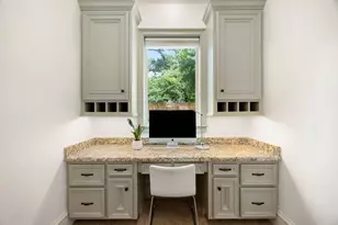 13310 Apple Tree Rd, Houston, TX 77079 - Photo 22