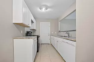 3014 La Estancia Ln, Houston, TX 77093 - Photo 8