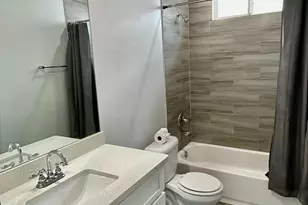 4923 Higgins St, Houston, TX 77033 - Photo 14