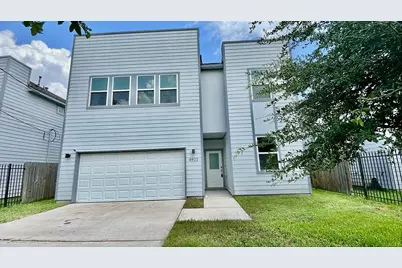 4923 Higgins Street, Houston, TX 77033 - Photo 2