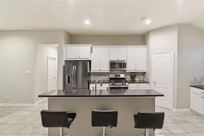 6818 Aspen Peak Drive, Baytown, TX 77521 - Photo 18