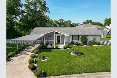 7502 Nightingale Circle, Texas City, TX 77591 - Photo 2