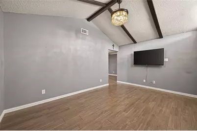 7502 Nightingale Circle, Texas City, TX 77591 - Photo 4