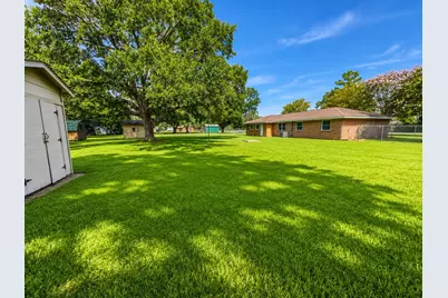 243 County Road 121, Raywood, TX 77582 - Photo 20