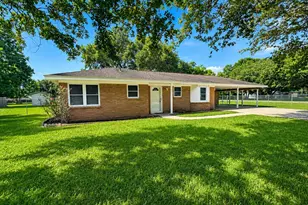243 Co Rd 121, Raywood, TX 77582 - Photo 2