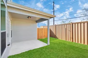 10320 Marston Vineyard St, Houston, TX 77025 - Photo 36