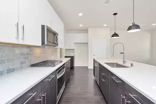 10320 Marston Vineyard St, Houston, TX 77025 - Photo 26