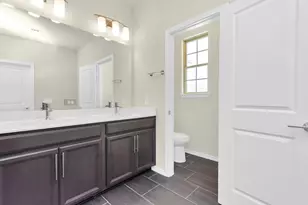 10320 Marston Vineyard St, Houston, TX 77025 - Photo 16