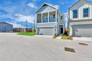 10320 Marston Vineyard St, Houston, TX 77025 - Photo 42
