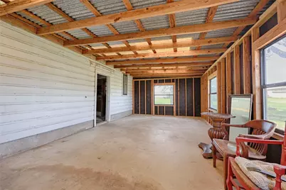 820 W Fairwinds Street, Hallettsville, TX 77964 - Photo 18