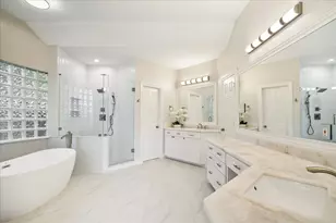3319 Oakland Dr, Sugar Land, TX 77479 - Photo 6