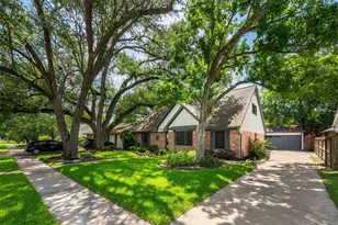 4827 Elmbrook Dr, Spring, TX 77388 - Photo 2
