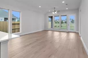 15162 London Gavroche Ln, Conroe, TX 77302 - Photo 8