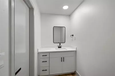 10907 Braes Forest Drive, Houston, TX 77071 - Photo 32