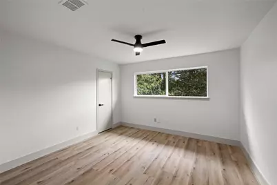 10907 Braes Forest Drive, Houston, TX 77071 - Photo 26