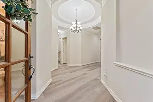 111 S Park Dr, Montgomery, TX 77356 - Photo 4