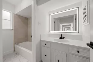 5914 Lawn Ln, Houston, TX 77088 - Photo 34