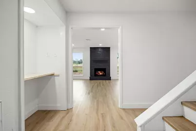 5914 Lawn Lane, Houston, TX 77088 - Photo 8