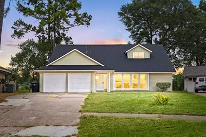 5914 Lawn Lane, Houston, TX 77088 - Photo 1