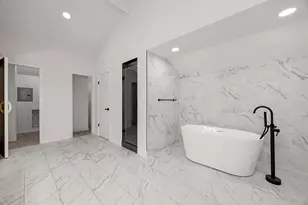 5914 Lawn Ln, Houston, TX 77088 - Photo 28