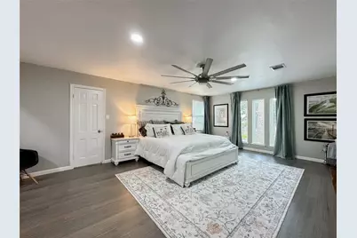15735 Fleetwood Oaks Drive, Houston, TX 77079 - Photo 30