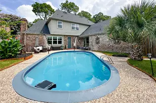 15735 Fleetwood Oaks Dr, Houston, TX 77079 - Photo 1