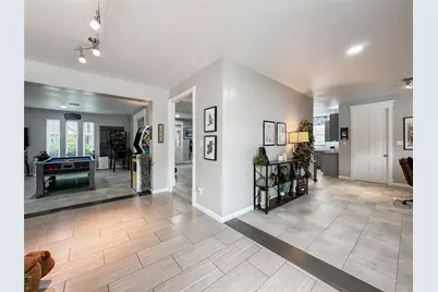 15735 Fleetwood Oaks Drive, Houston, TX 77079 - Photo 36