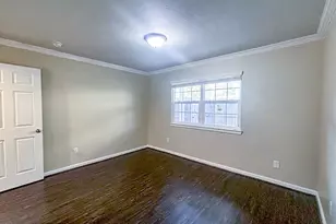 12633 Memorial Dr, Houston, TX 77024 - Photo 14