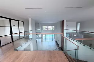 827 Bunker Hill Rd, Houston, TX 77024 - Photo 18