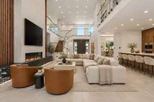 827 Bunker Hill Rd, Houston, TX 77024 - Photo 14