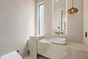 827 Bunker Hill Rd, Houston, TX 77024 - Photo 22