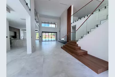 827 Bunker Hill Road, Houston, TX 77024 - Photo 2